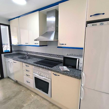 Marina Real 112 Apartment Манилва Екстериор снимка