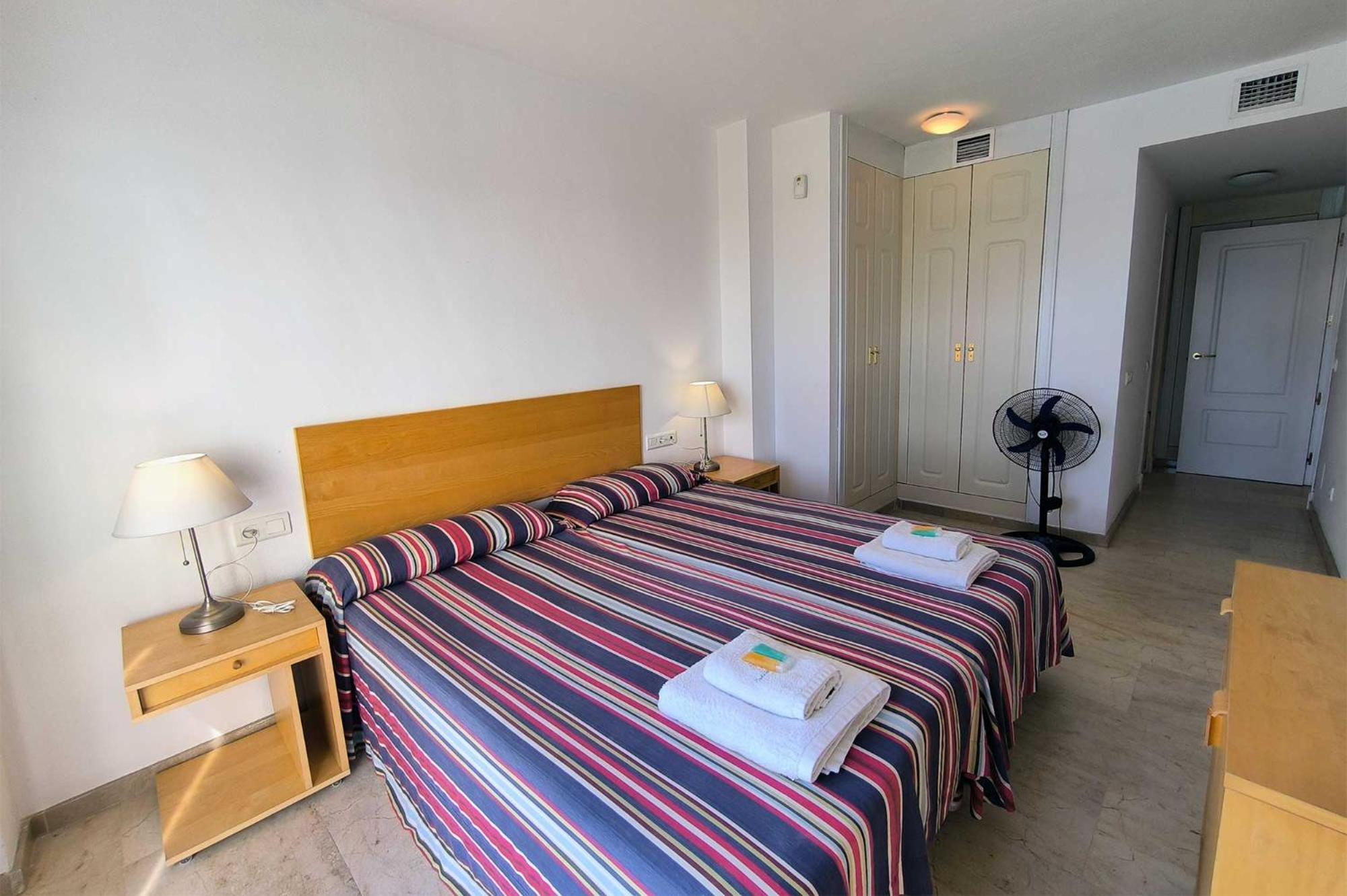 Marina Real 112 Apartment Манилва Екстериор снимка